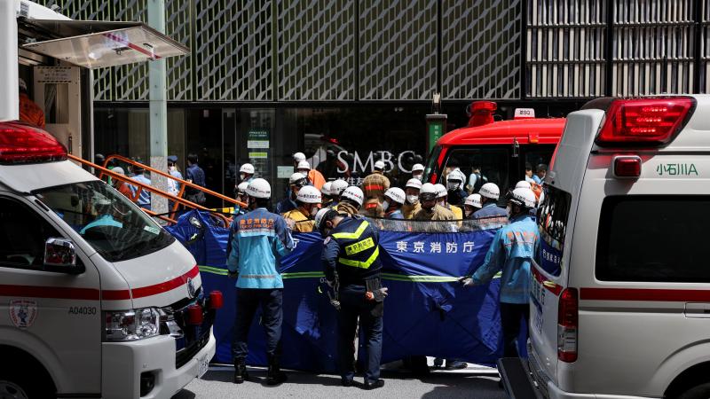 Tokyo’da Alışveriş Merkezinde Spreyli Saldırı Paniği: 19 Kişi Hastaneye Kaldırıldı