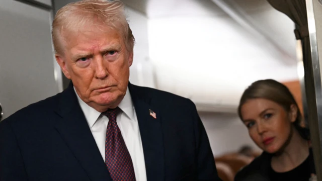 Trump’tan İran Kararı: Ticaret Yapan Ülkelere %25 Ek Gümrük Vergisi