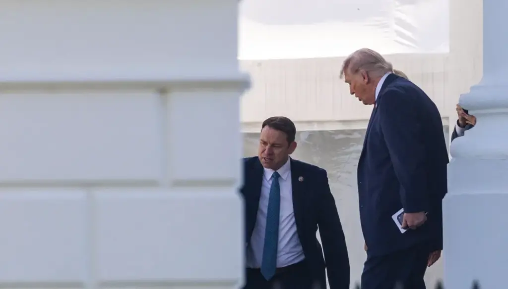ABD’de Tarihi Gün: Trump Yüksek Mahkeme Salonunda