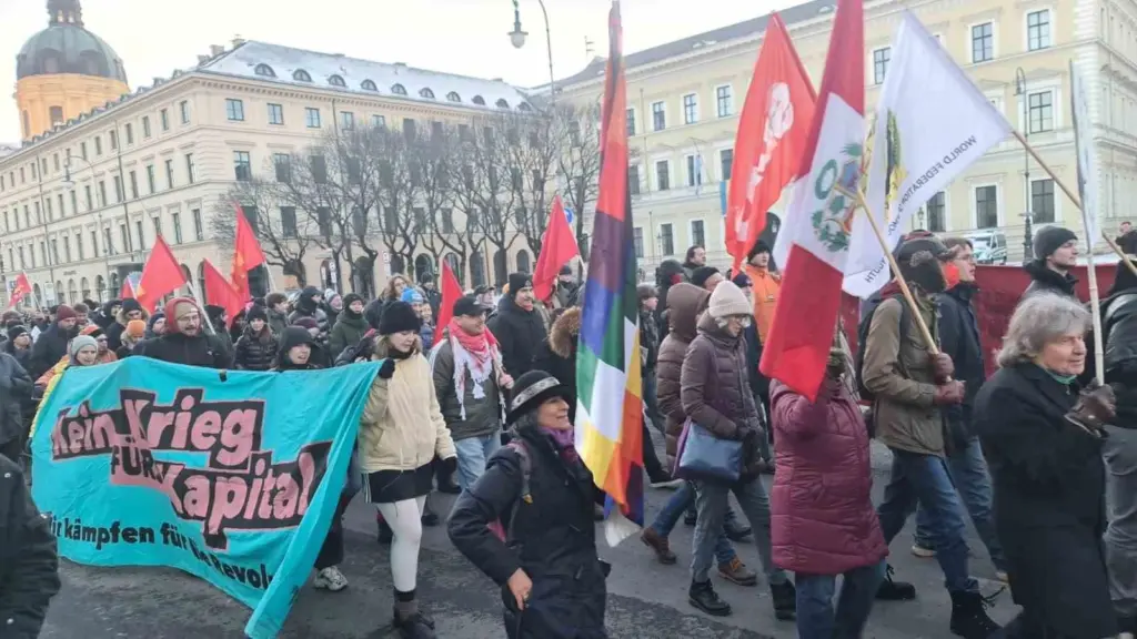 Münih’te Venezuela Sesleri