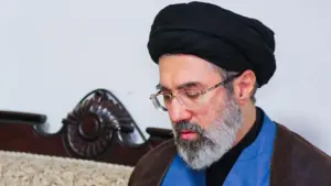 İran Lideri Hamaney, Tümgeneral Abdullahi ile askeri hazırlıkları görüştü