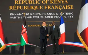 Macron ve Ruto Nairobi’de Bir Araya Geldi: “Africa Forward” Zirvesi Başlıyor