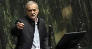 Pezeşkiyan’dan Trump’a “Protesto” Göndermesi: “Halk İsrailli Krallardan Yoruldu”