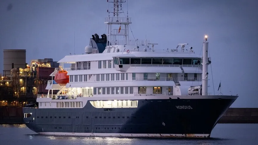 Tenerife’de hantavirüs alarmı: MV Hondius yolcuları tahliye ediliyor