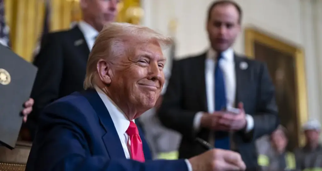 Trump’tan İran’a Son Mühlet: “TSİ 03.00’te Daha Önce Görülmemiş Bir Saldırı Başlayacak”