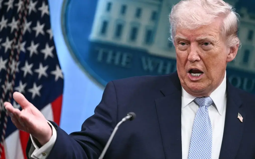 Trump’tan İran’a “Uranyum” Tehdidi: “Yaklaşanı Havaya Uçururuz”