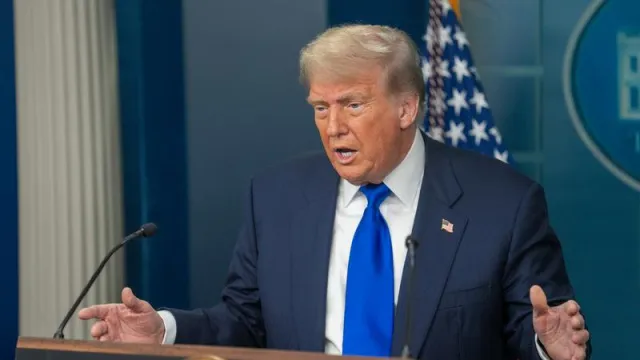 Trump’tan Operasyon Değerlendirmesi: “Onları Bozguna Uğratıyoruz”