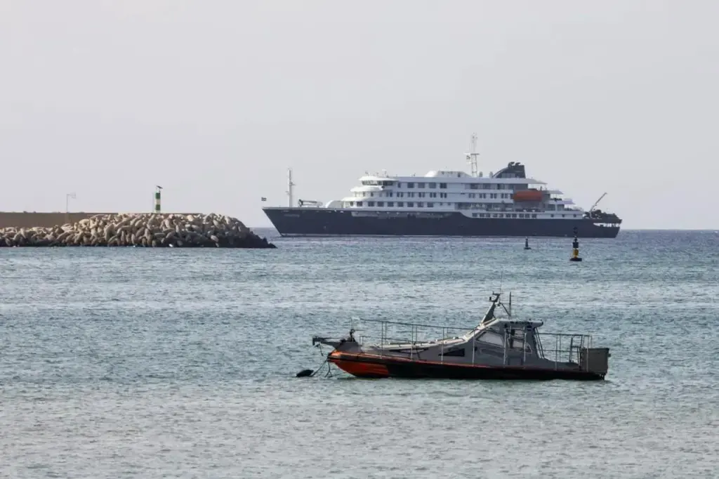 MV Hondius Gemisinde Hantavirüs Paneli: KLM Kabin Memuru Karantinada