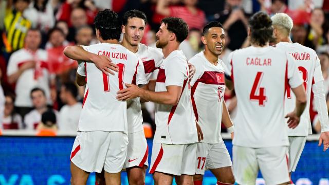 Bizim Çocuklar Arizona’da kampa girdi: İlk rakip Avustralya