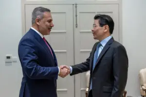 Bakan Hakan Fidan Singapur’da