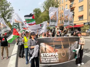 İsrail’in Küresel Sumud Filosu’na saldırısı İsveç’te protesto edildi