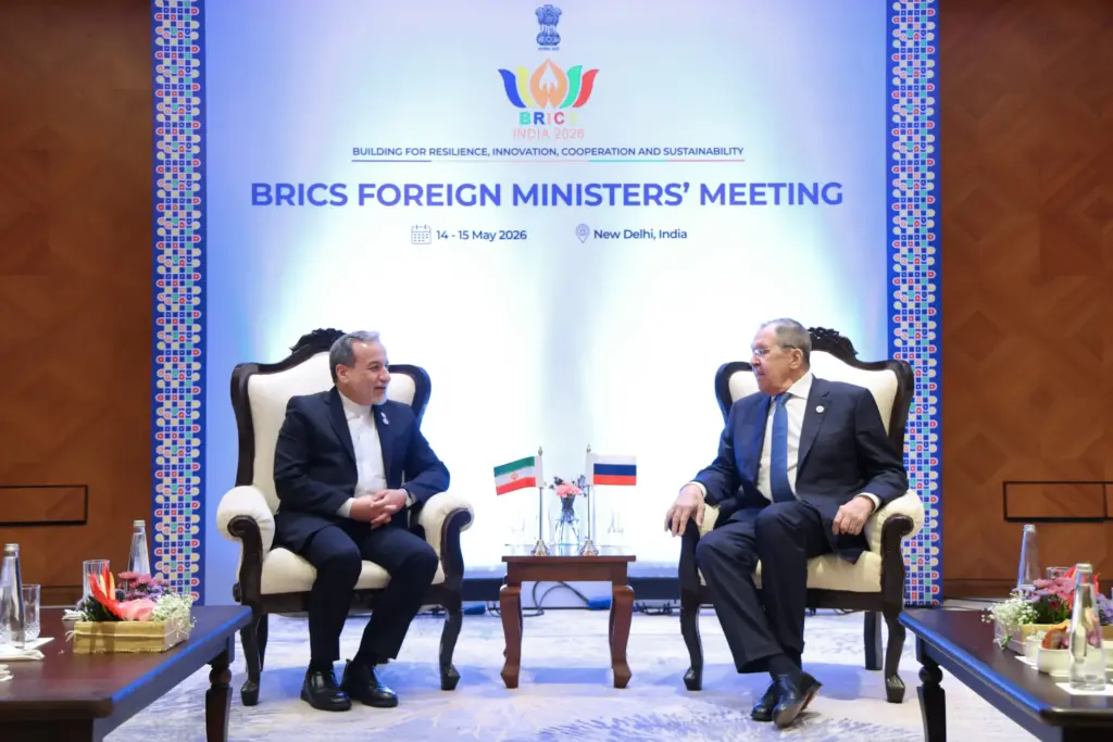 Lavrov, BRICS’te mevkidaşlarıyla biraraya geldi