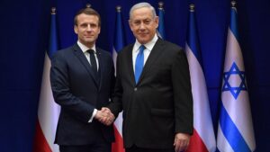 Macron’dan Netanyahu’ya Lübnan’daki tutumunda sorumlu davranması çağrısı