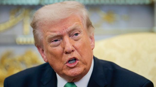 Trump: Amacımız İran’daki uranyuma sahip olmak değil yok etmek