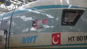 15 Temmuz’un yıl dönümünde YHT özel logoyla sefer yapacak
