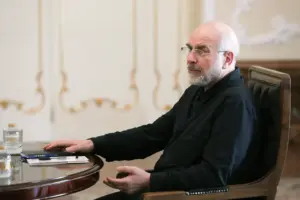 İran Meclis Başkanı Kalibaf: “ABD’nin Hürmüz Boğazı’na herhangi bir müdahalesine izin vermeyeceğiz”