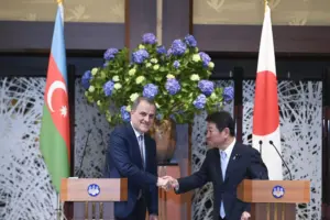 Azerbaycan ve Japonya Arasında Stratejik Görüşme