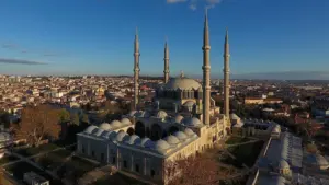 Diyanet İşleri Başkanlığı’ndan 15 Temmuz Programı: Tüm Camilerde Sela Sesleri Yükselecek