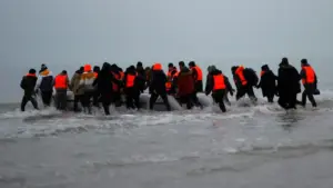 Fransa, düzensiz göçmen akışının olduğu İspanya ile sınır kontrolünü güçlendirecek