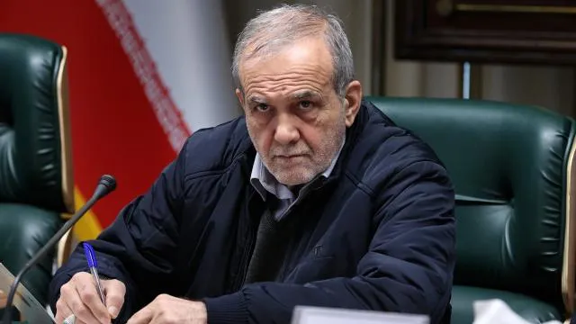 İran Cumhurbaşkanı Pezeşkiyan: İran füzeleri mutabakat zaptında yer almadı ve asla yer almayacak