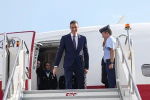 İspanya Başbakanı Pedro Sanchez, Ankara’ya geldi