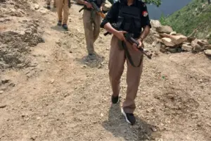 Pakistan’da polis kontrol noktasına saldırıda 9 polis öldü, 28 polis yaralandı