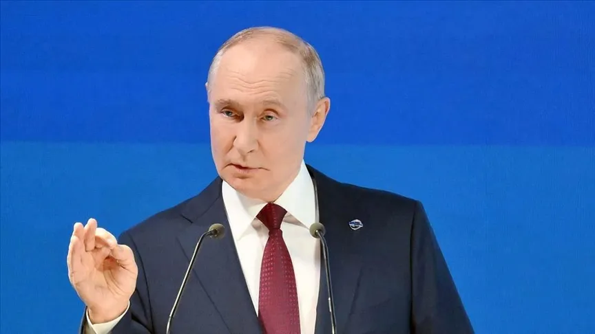 Putin, doğal gaz ödemelerinin Gazprombank dışındaki bankalara yapılmasına yönelik iznin süresini uzattı