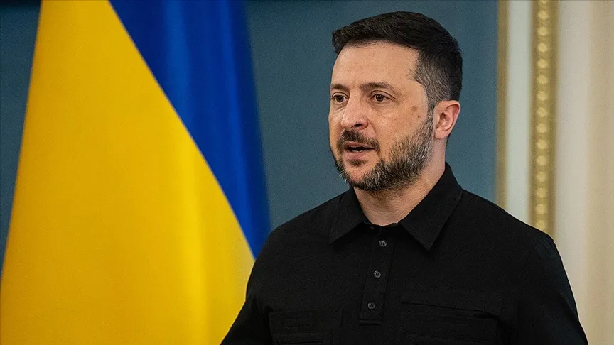 Zelenskiy, Rusya’daki iki petrol rafinerisine saldırı düzenlediklerini açıkladı