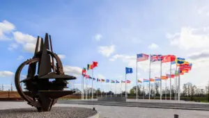 Letonya, NATO savaş uçaklarının, ülke hava sahasını ihlal eden İHA’yı düşürdüğünü açıkladı