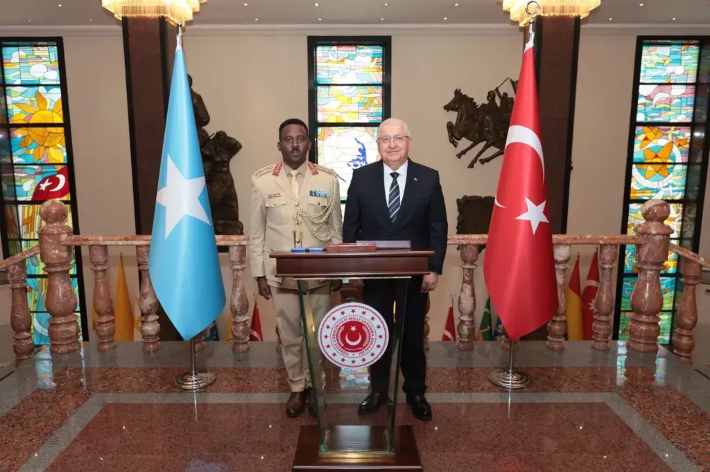 Milli Savunma Bakanı Güler, Somali Genelkurmay Başkanı Tuğgeneral Mohamud’u kabul etti