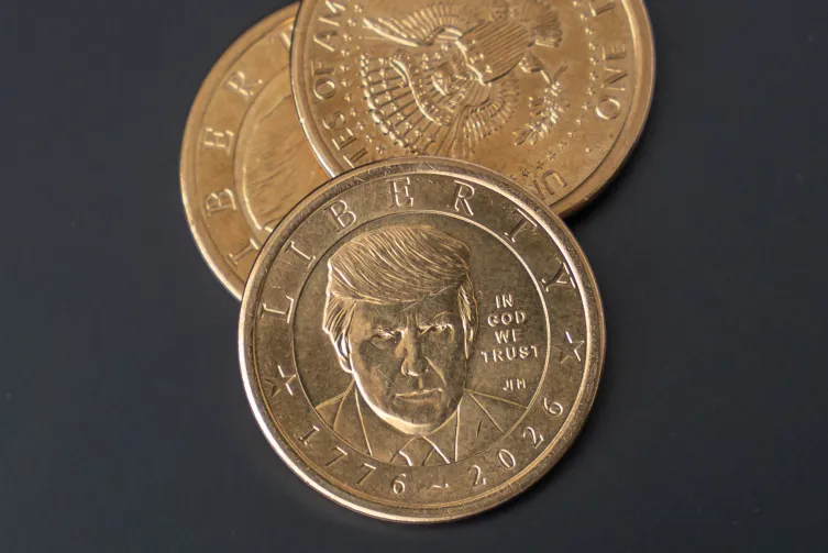 ABD’de Trump portreli 1 dolarlık madeni para tedavülde