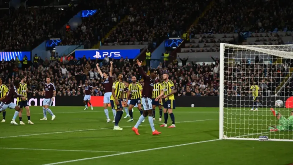 Fenerbahçe İngiltere’de farklı mağlup oldu